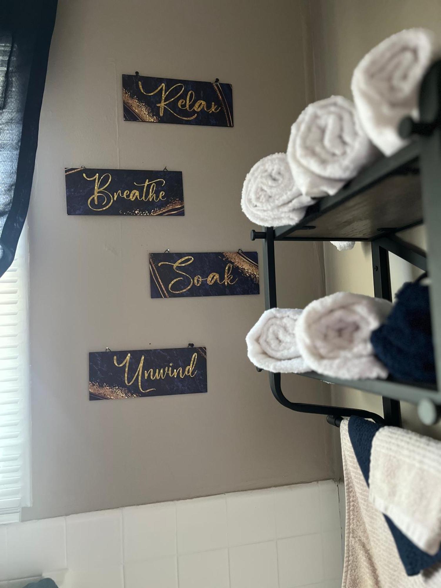 Stylish Cozy Quiet Family Retreat And Romantic Getaway Sleeps Up To 7 With Fast Wifi, Free Parking, Work Station, Alexa Enabled, Fenced In Backyard For Pets Grill Party Patio, Porch, Beach, Canal, Stadium,Boardwalk Restaurants, And Much More! Atlantic City Eksteriør bilde