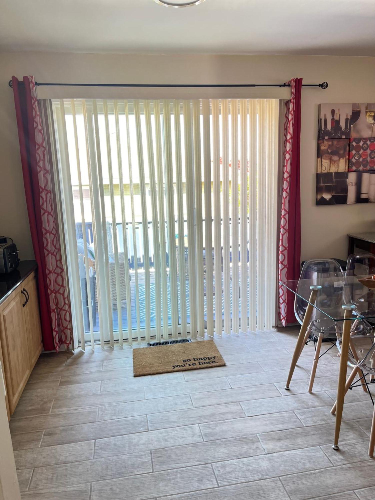 Stylish Cozy Quiet Family Retreat And Romantic Getaway Sleeps Up To 7 With Fast Wifi, Free Parking, Work Station, Alexa Enabled, Fenced In Backyard For Pets Grill Party Patio, Porch, Beach, Canal, Stadium,Boardwalk Restaurants, And Much More! Atlantic City Eksteriør bilde